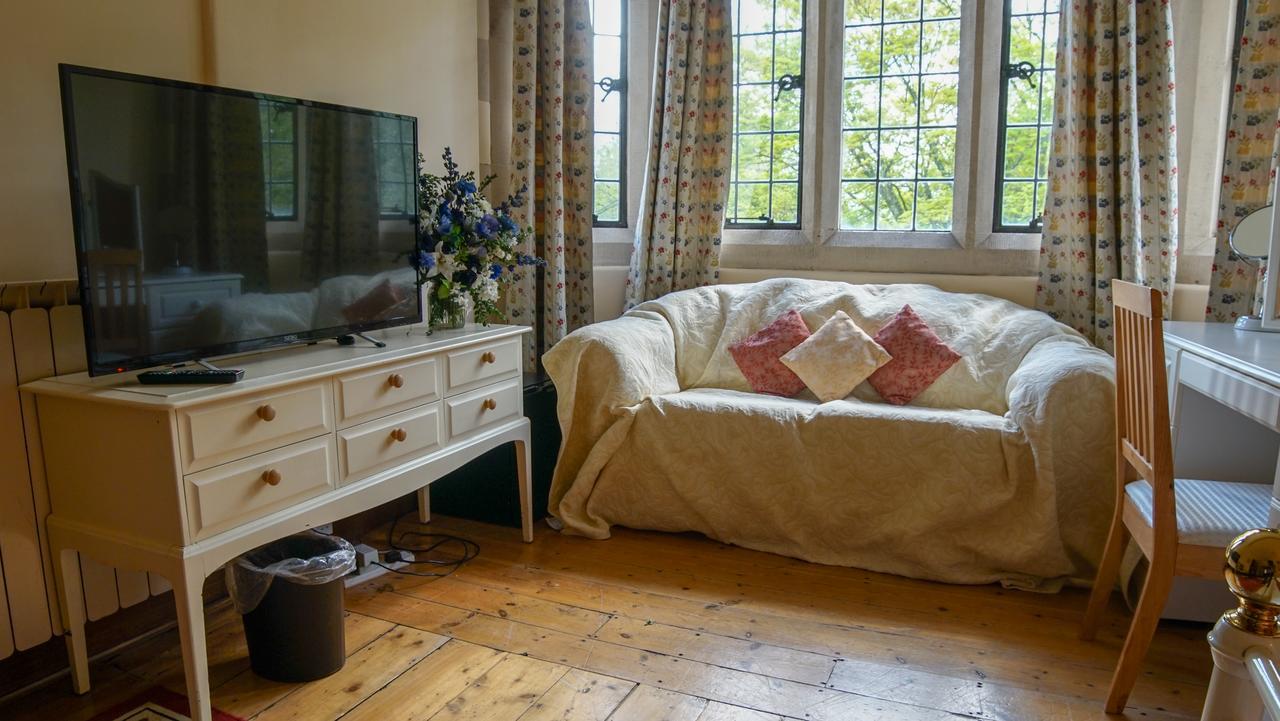 Cleeve House Bed and Breakfast Melksham Eksteriør billede